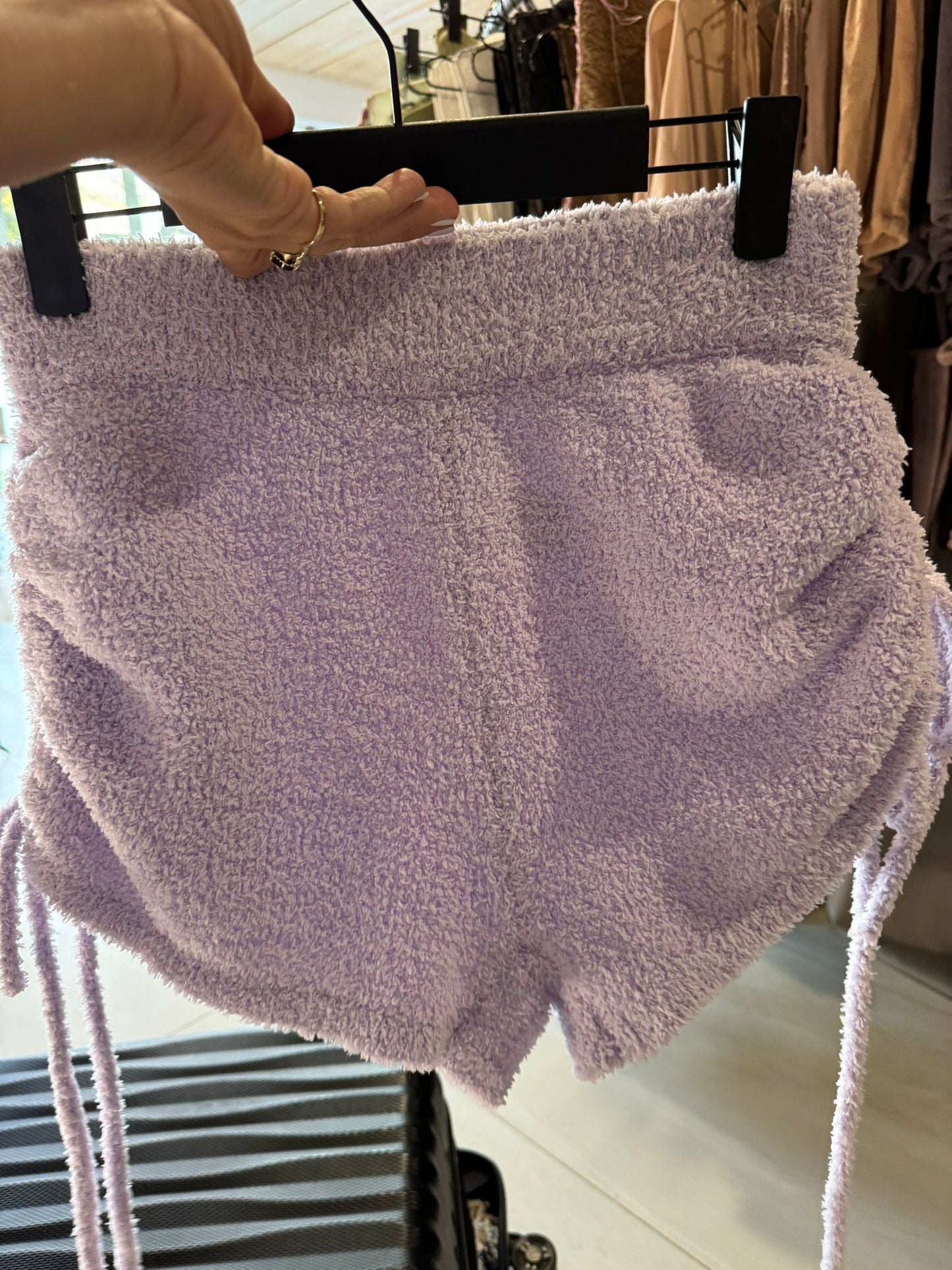 Nia lilac fluff shorts